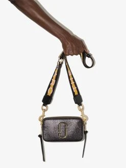 Flash Sale โค๏ธ Marc Jacobs The Logo Strap Snapshot crossbody bag ๐ 9 Marc Jacobs The Logo Strap Snapshot crossbody bag